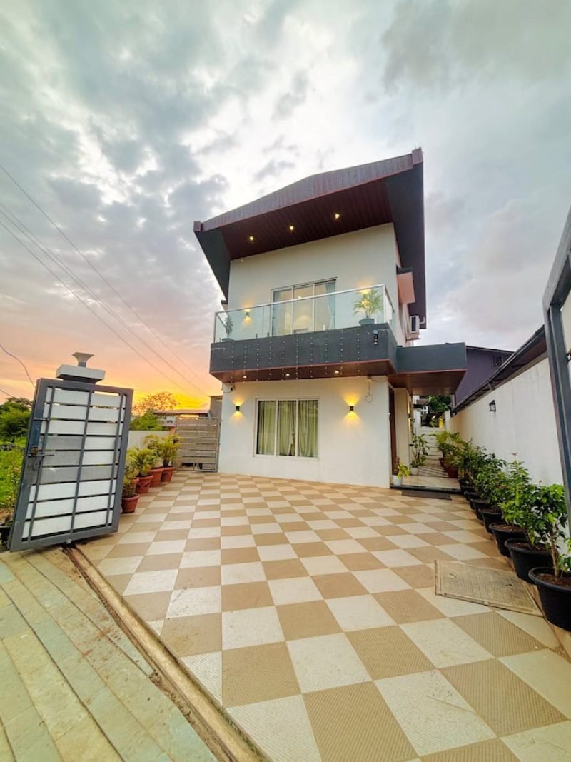 4 BHK White Villa — private villa in Alibaug