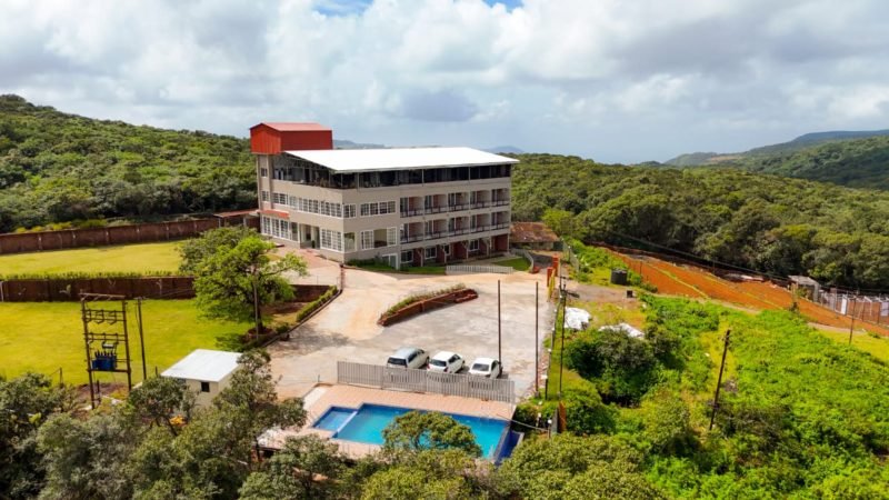 25 Rooms Irfan Farch Resort — private villa in Panchgani Mahabaleshwar
